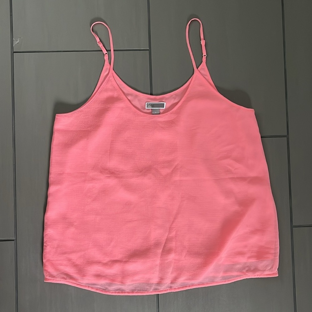 Pink Tank - Picture 2 of 3